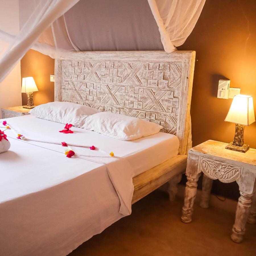 Bed and Breakfast Nyumba Ya Afrika Ватаму Экстерьер фото