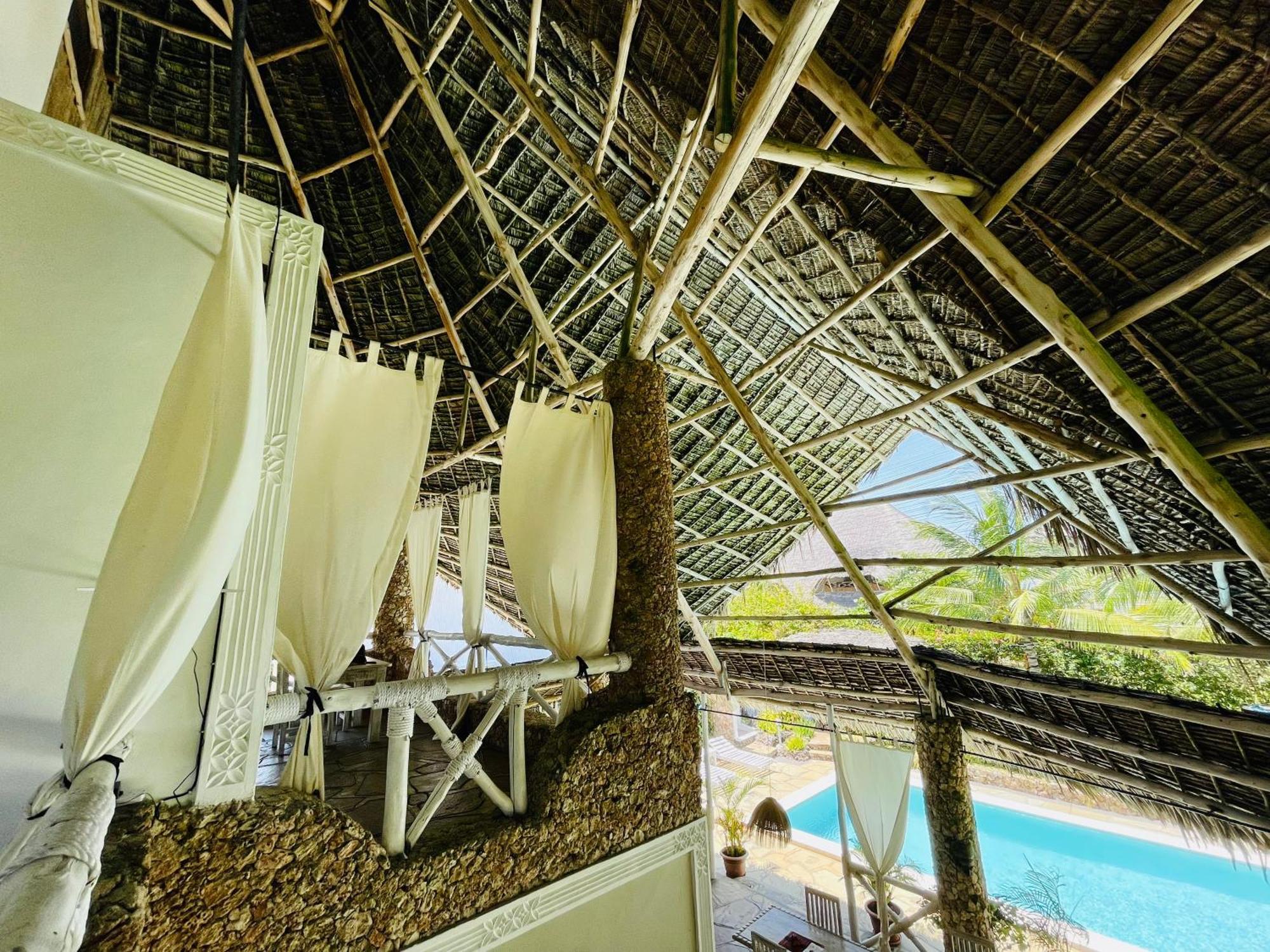 Bed and Breakfast Nyumba Ya Afrika Ватаму Экстерьер фото