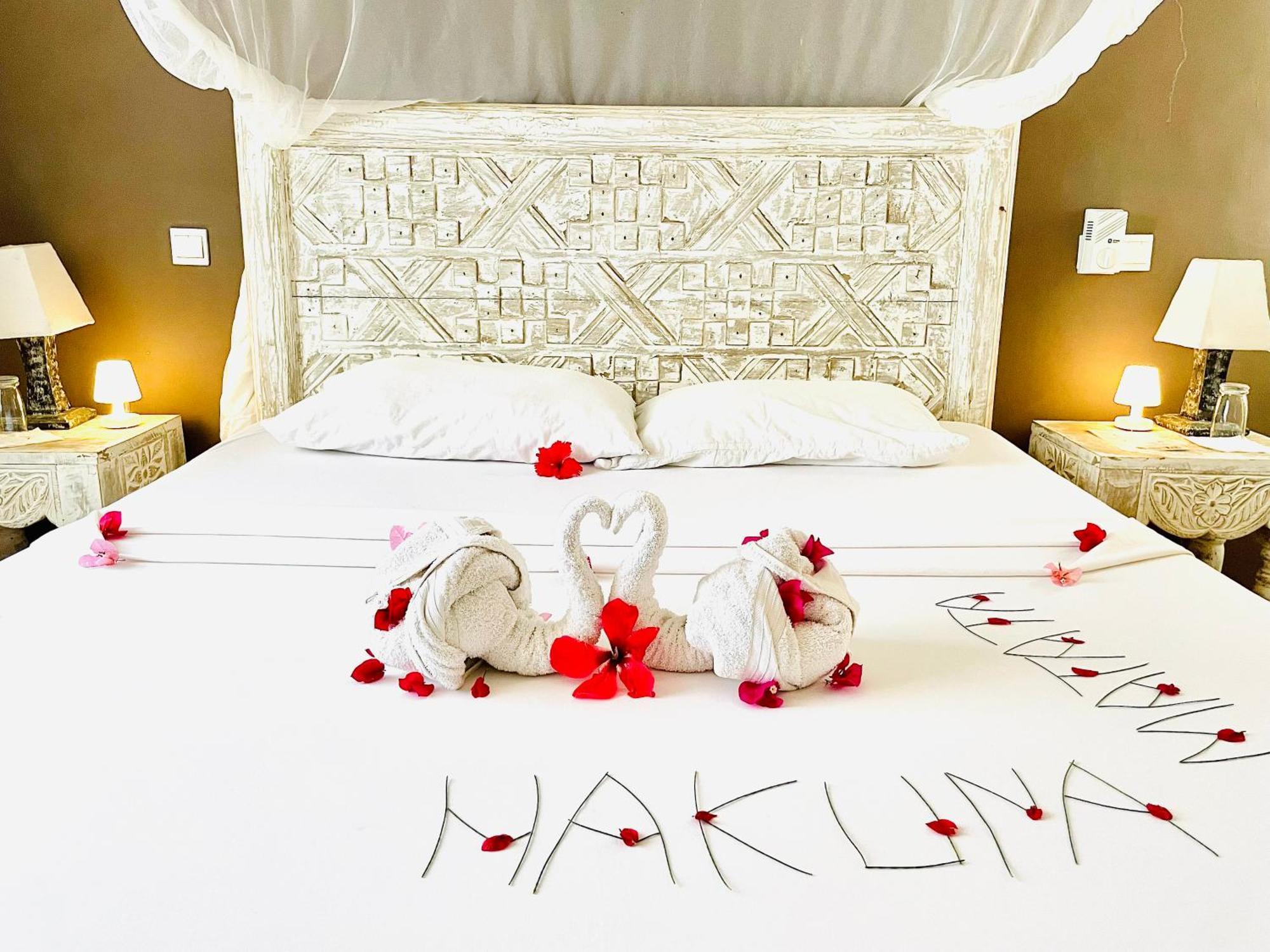 Bed and Breakfast Nyumba Ya Afrika Ватаму Экстерьер фото