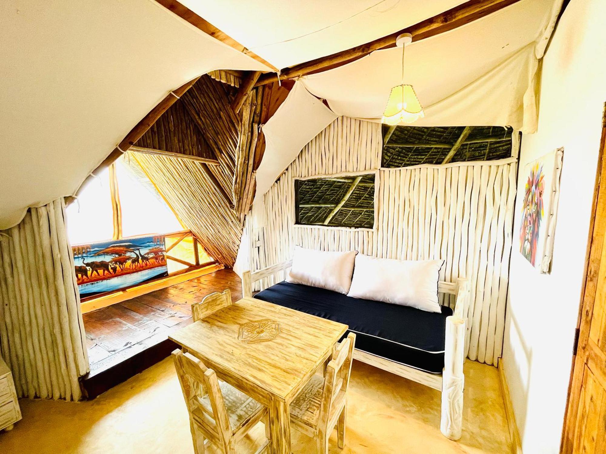 Bed and Breakfast Nyumba Ya Afrika Ватаму Экстерьер фото